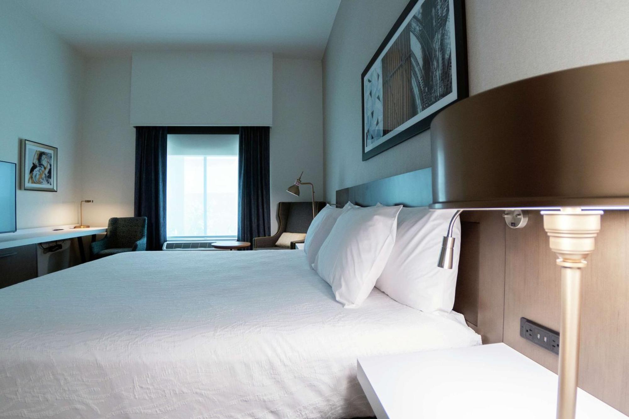 Hilton Garden Inn Спартанберг Экстерьер фото