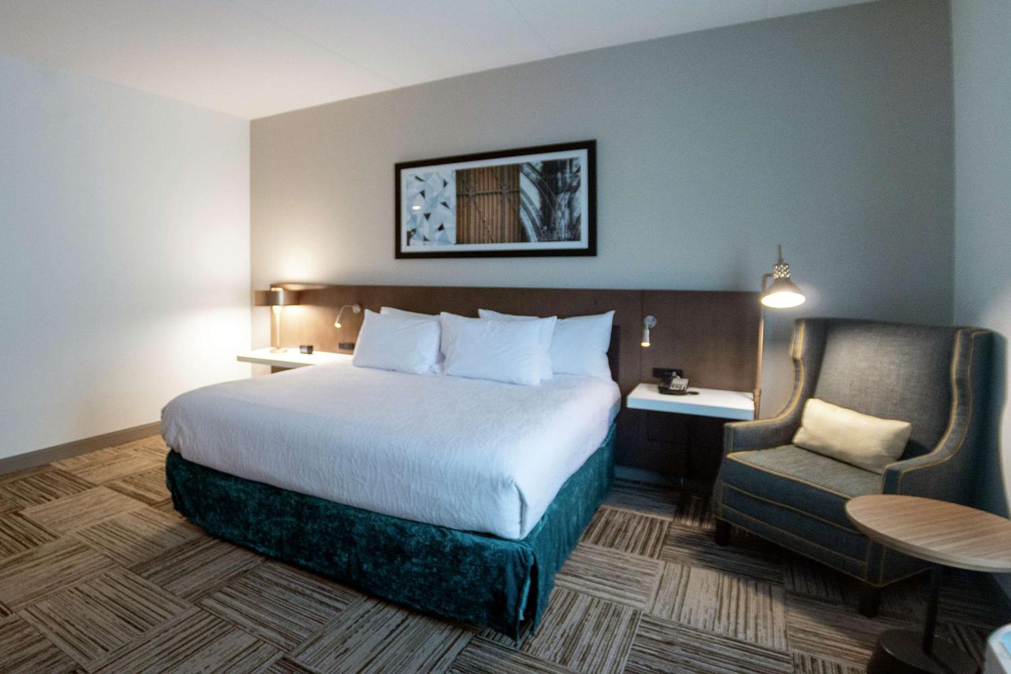 Hilton Garden Inn Спартанберг Экстерьер фото