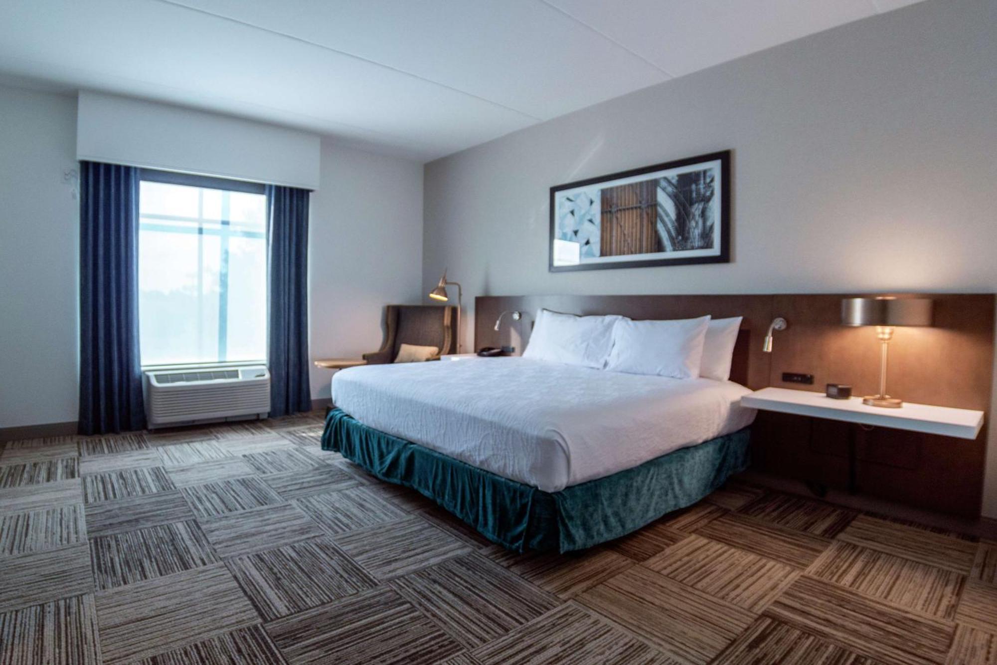 Hilton Garden Inn Спартанберг Экстерьер фото
